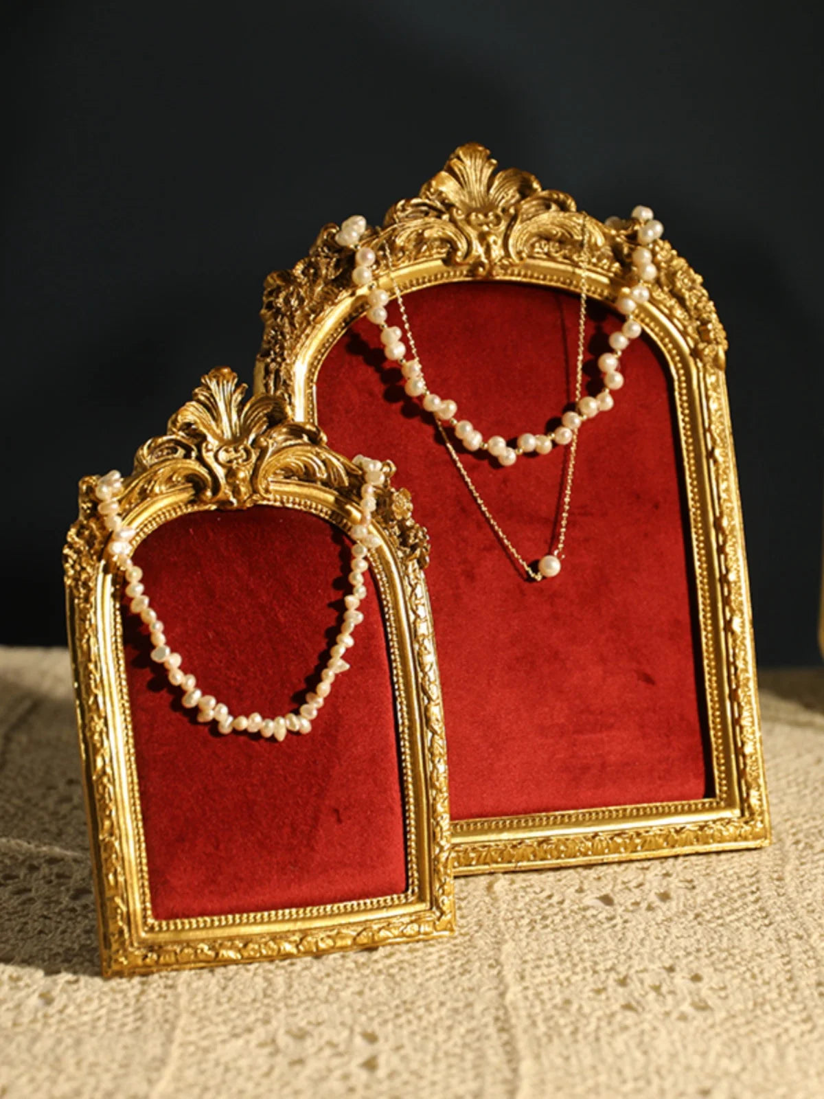 Retro Picture Frame Shape Jewelry Display Stand Earrings Necklace Organizer Rack Jewelry Counter Showcase Props