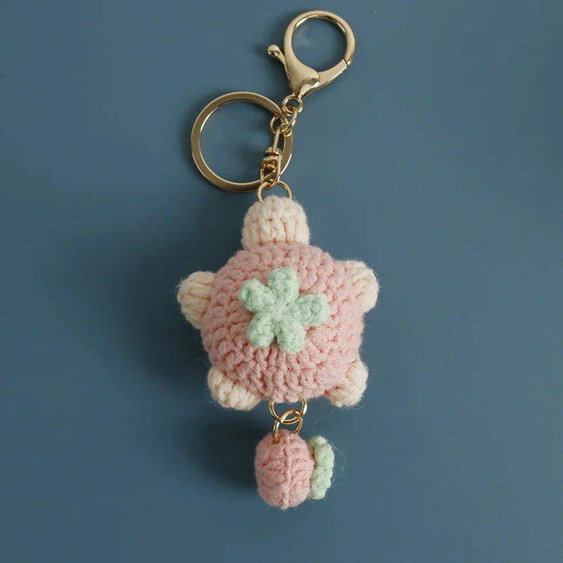 Cute Bee Crochet Keychain For Gifts Handmking Cartoon Bee Doll Knitting Keyrings Knitted Bee Doll Custom Accessories Wholesale