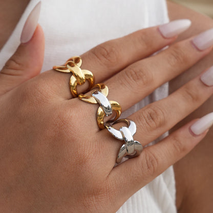 Stainless Steel Statement Ring New Design Metalic Texture 18 K Plated Finger Ring Waterproof Jewelry Bagues Pour Femme